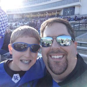 Meet your Posher, Brandon